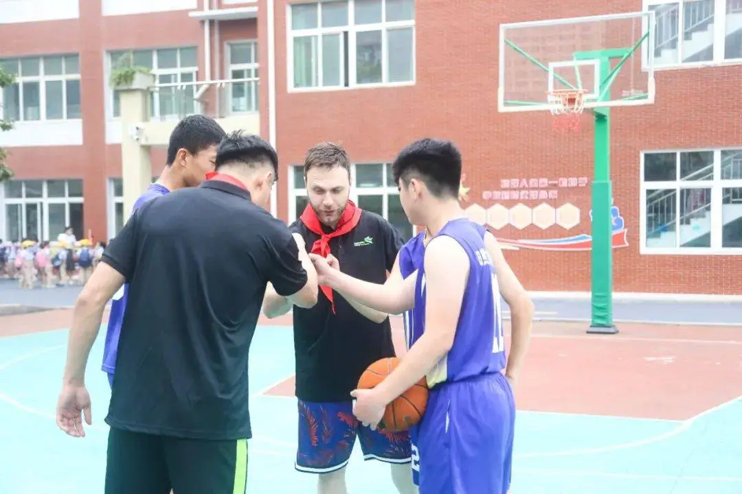 如何设计一份适合初学者的篮球爆发力训练方案?_0